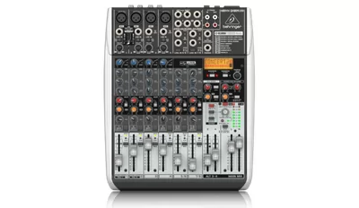 מיקסר ברינגר 4 מונו + קומפ', 2 סטר', מולטי אפקט KT, USB