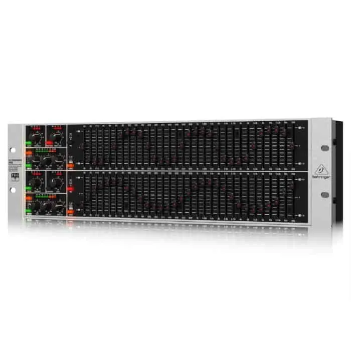 איקווליזר 2&times;31, בקר FB ולימיטר &ndash; BEHRINGER FBQ6200HD